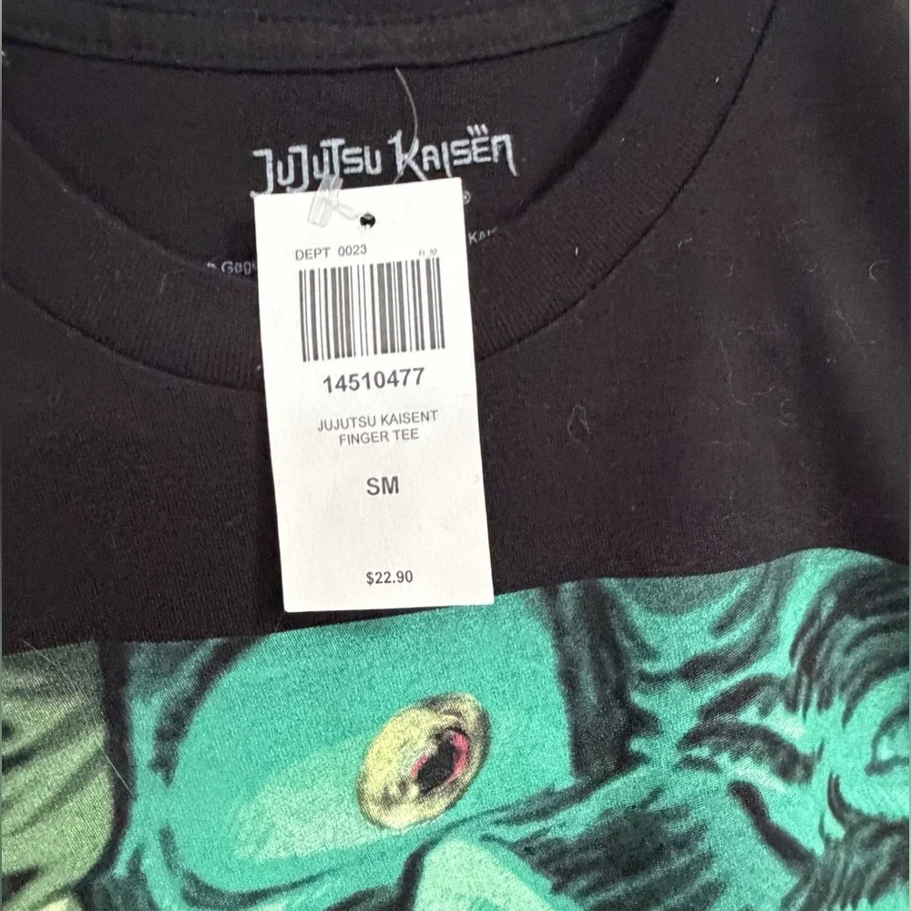 Jujutsu Kaisen Black Anime Graphic T-Shirt - Picture 5 of 10